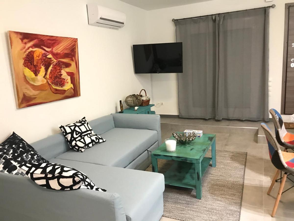 Nefeli Apartment Athena Bagian luar foto